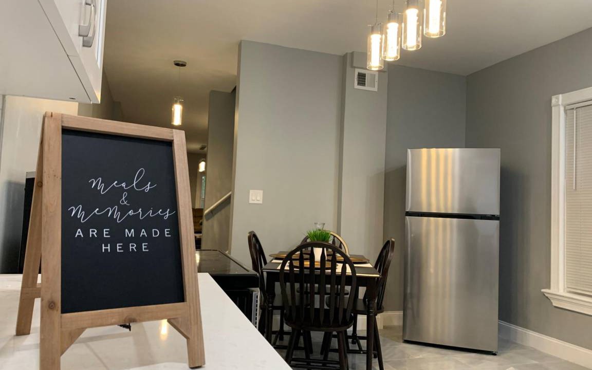 Photo of Kitchen in Downtown Niagara Falls