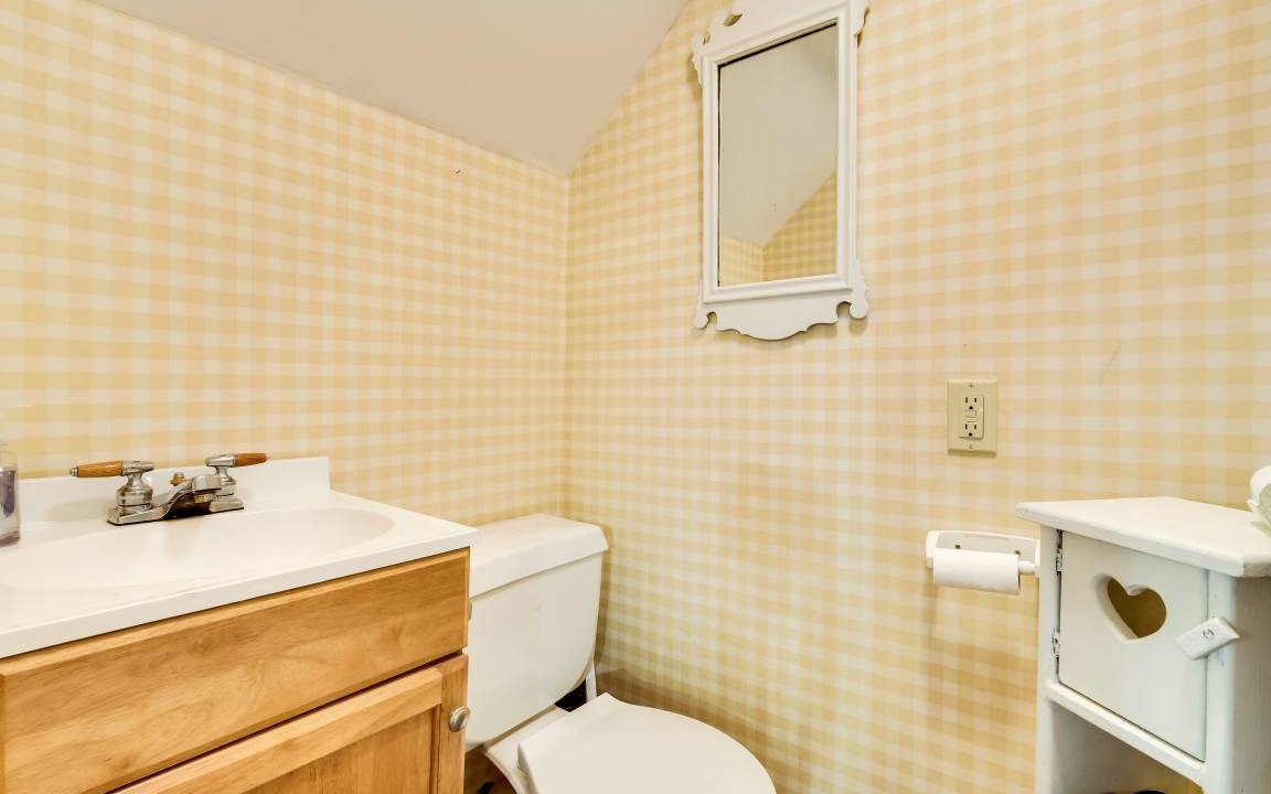 Photo of Bathroom in North River