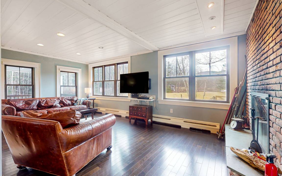 Photo of Livingroom in Wallingford