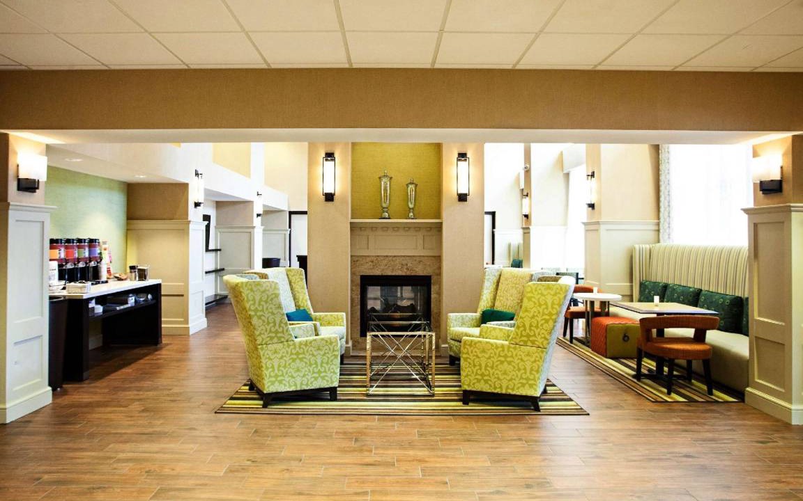 Photo of Livingroom in Latham