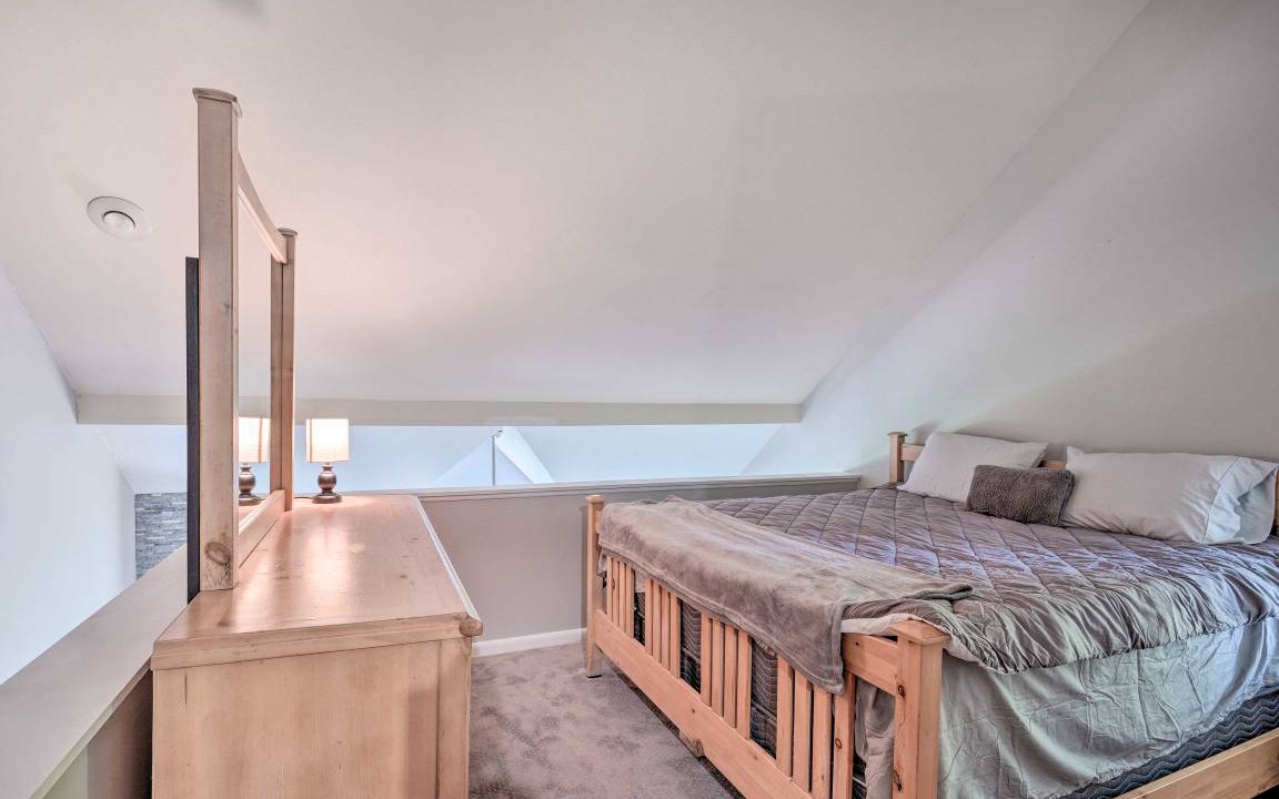Photo of Bedroom in Ellicottville