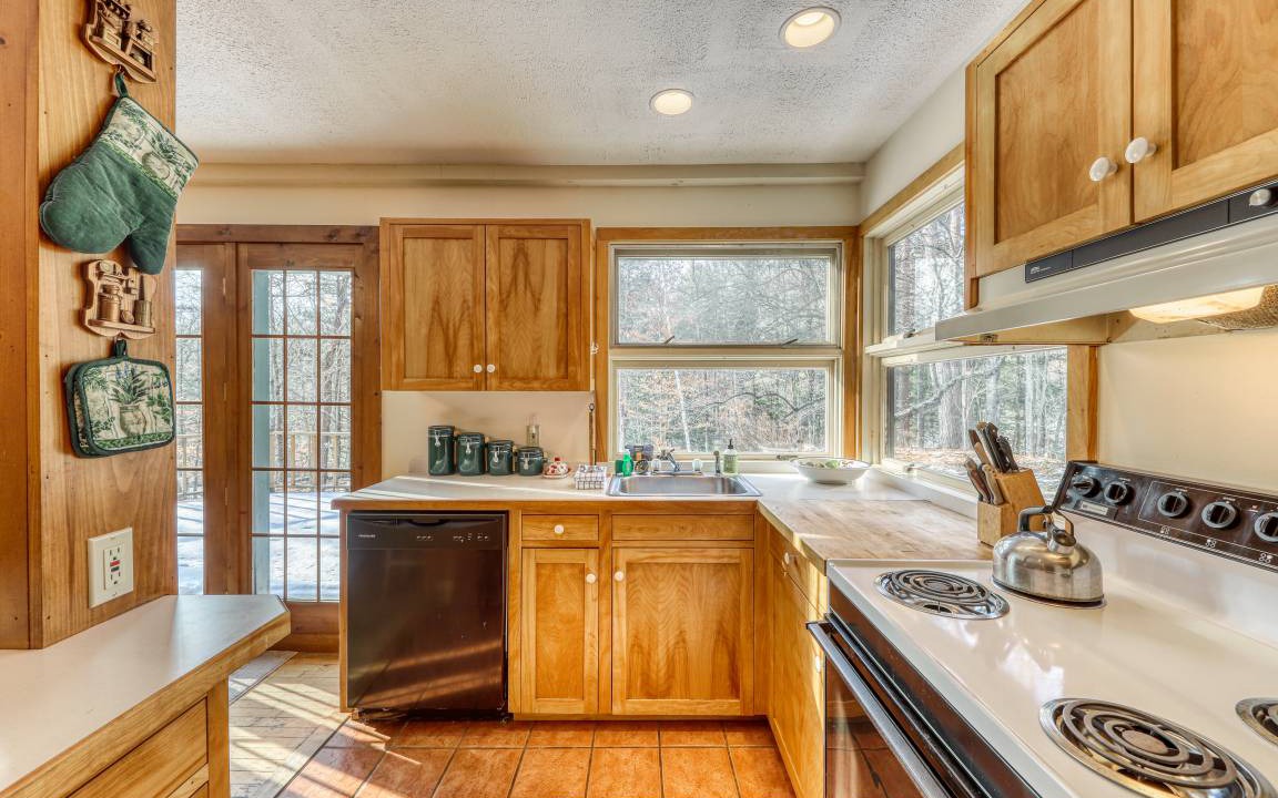 Photo of Kitchen in Stowe Area