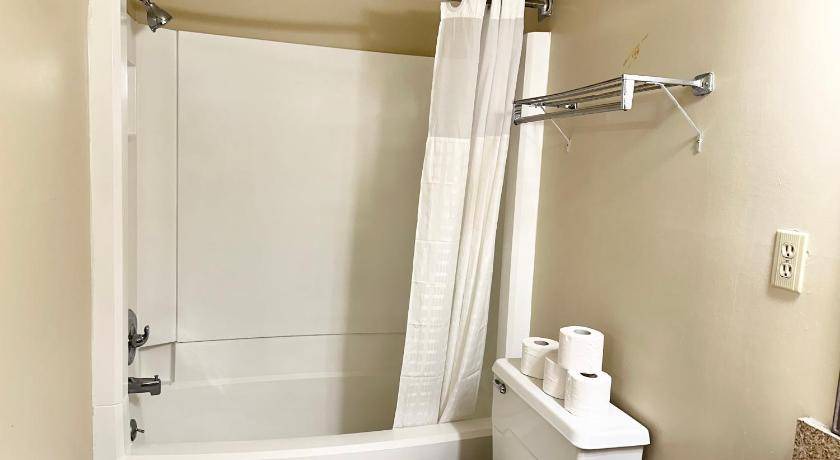 Photo of Bathroom in Strasburg