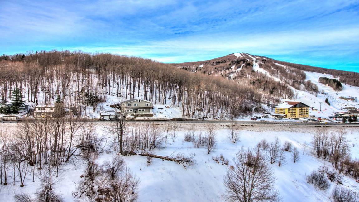 Photo of Others in Bromley Mountain