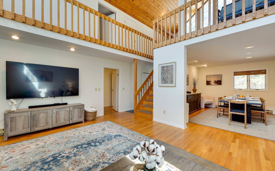 Photo of Livingroom in Diamond Point