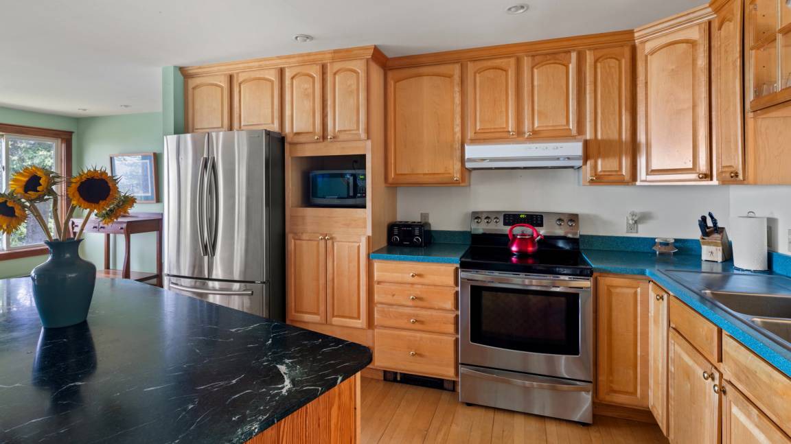 Photo of Kitchen in Shelburne