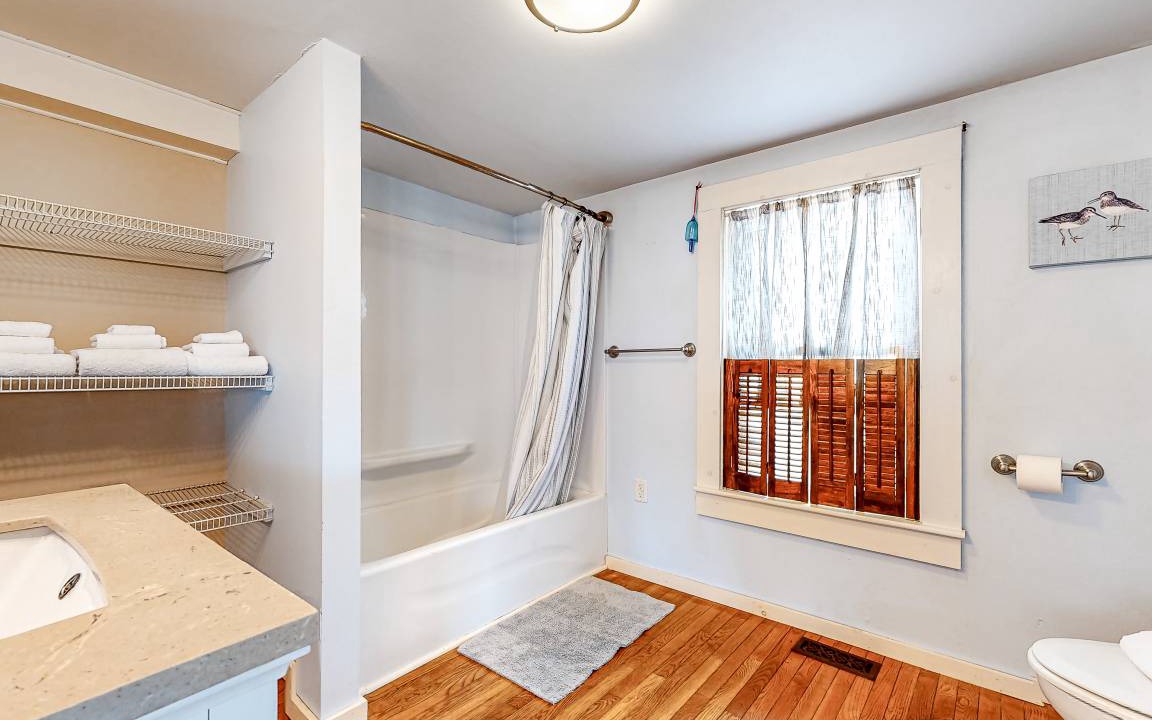 Photo of Bathroom in Hampton