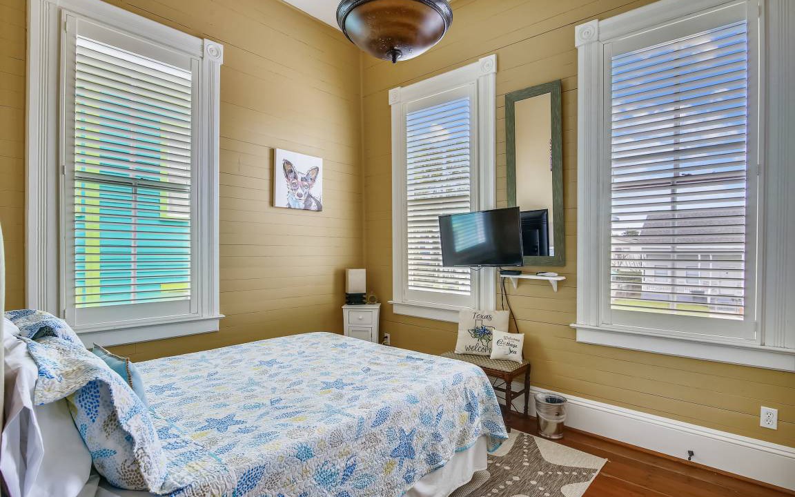 Photo of Bedroom in San Jacinto