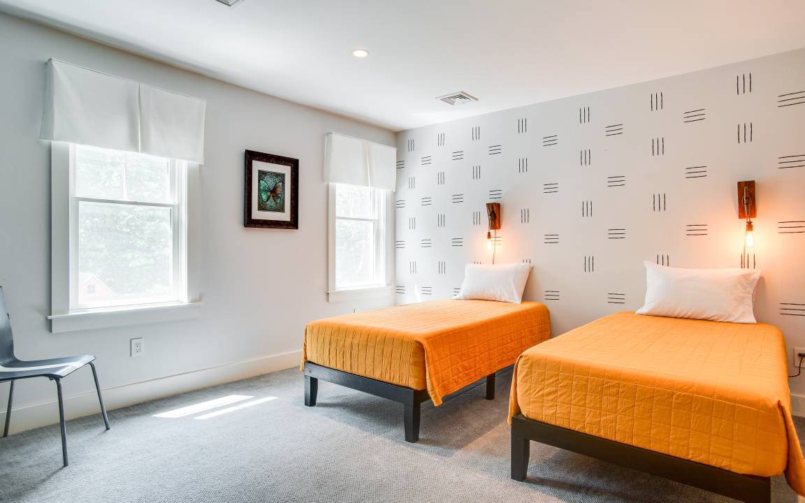 Photo of Bedroom in Centerville