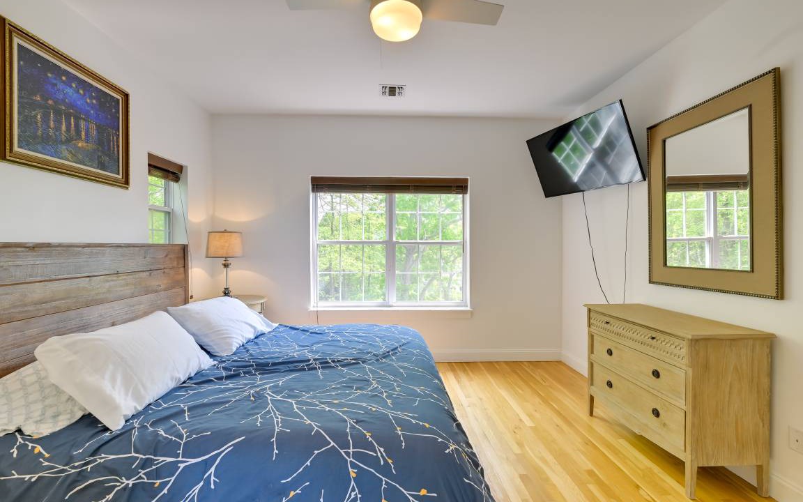 Photo of Bedroom in Shinnecock Hills