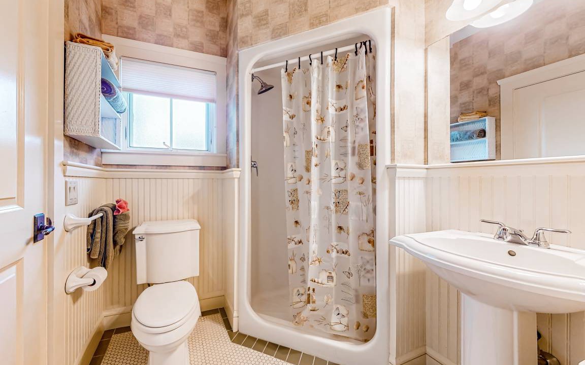 Photo of Bathroom in Proctorsville