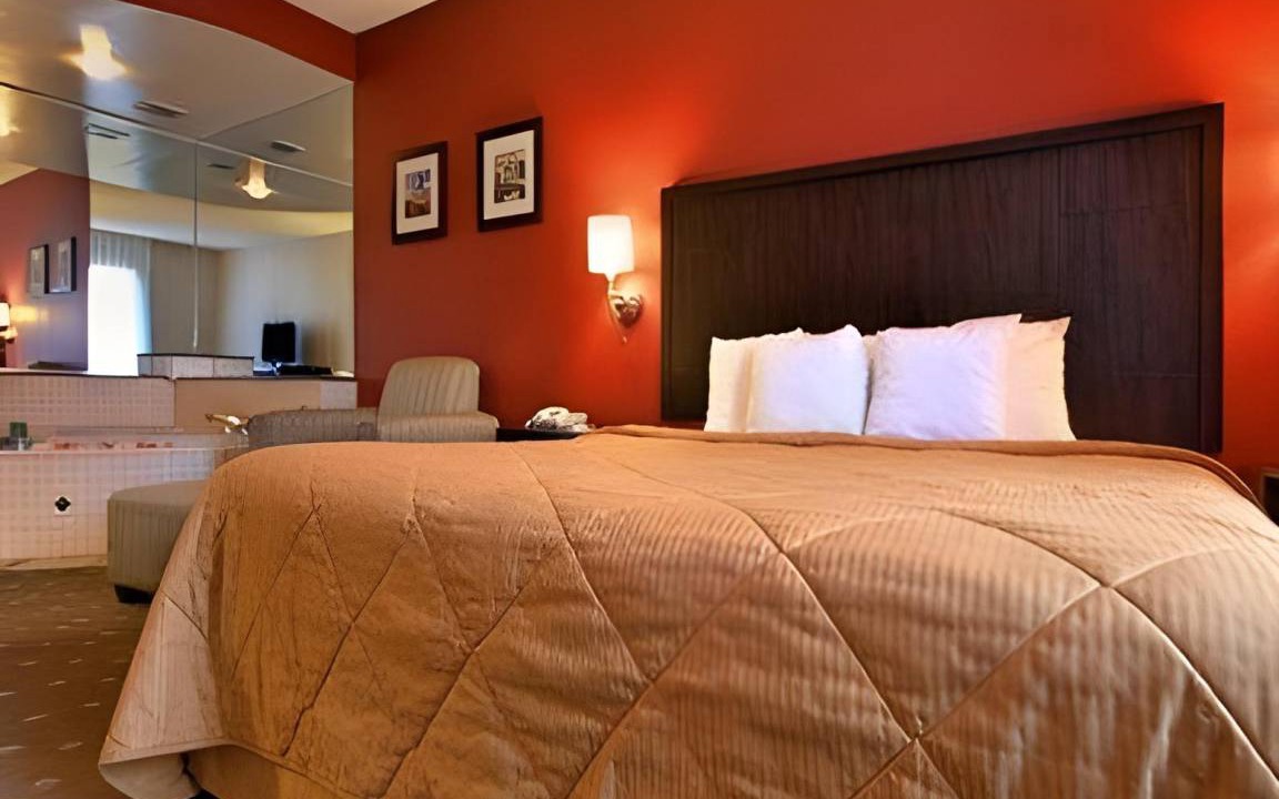Photo of Bedroom in South Hills