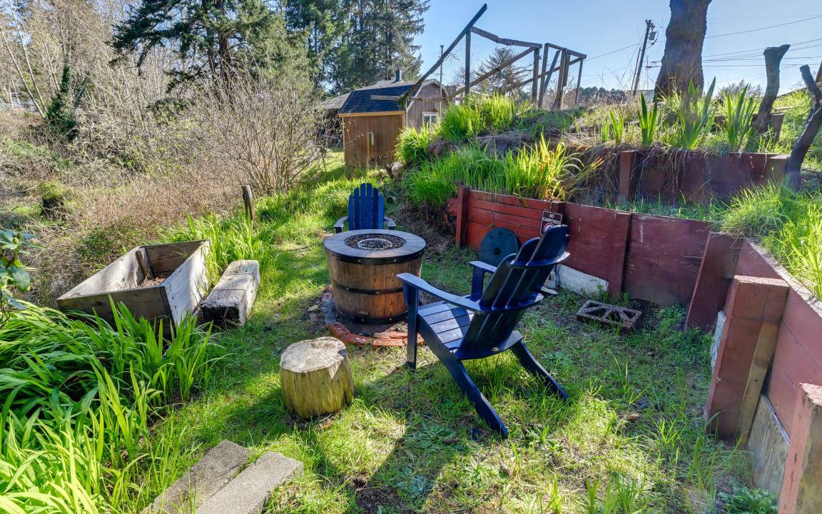 Photo of Others in Coos Bay