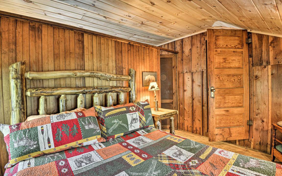 Photo of Bedroom in Forestport