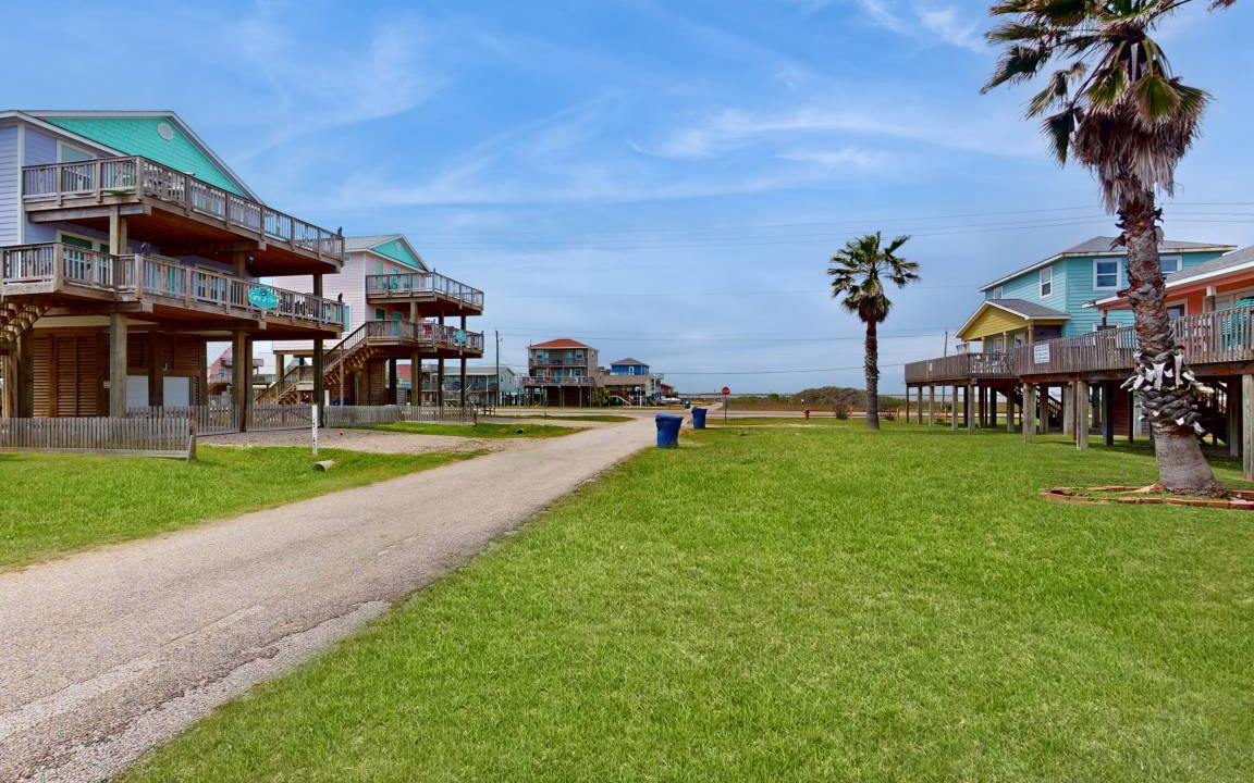 Photo of Others in Surfside Beach
