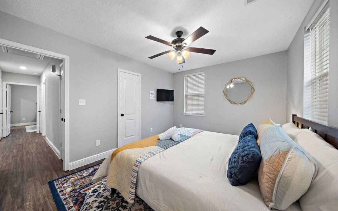 Photo of Bedroom in Pasadena
