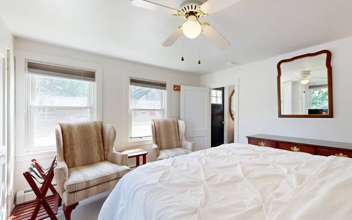 Photo of Bedroom in Proctorsville