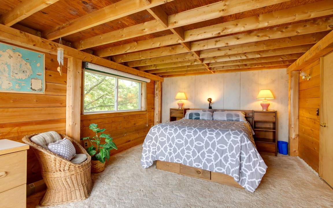 Photo of Bedroom in Marlboro