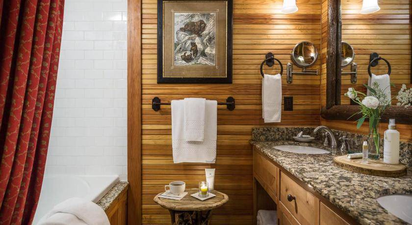 Photo of Bathroom in Lake Placid