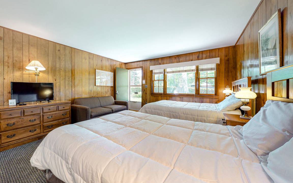 Photo of Bedroom in Alton Bay