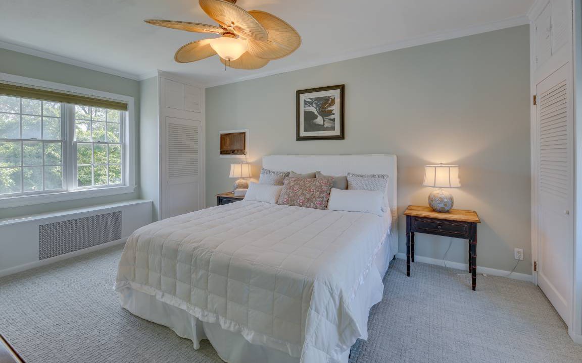 Photo of Bedroom in Long Beach