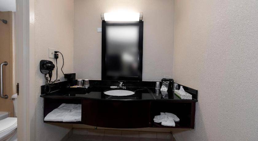 Photo of Bathroom in Bordentown