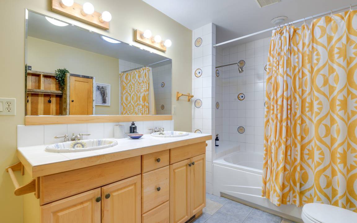 Photo of Bathroom in Stratton