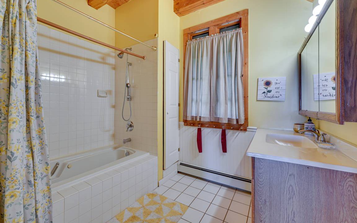 Photo of Bathroom in East Dorset