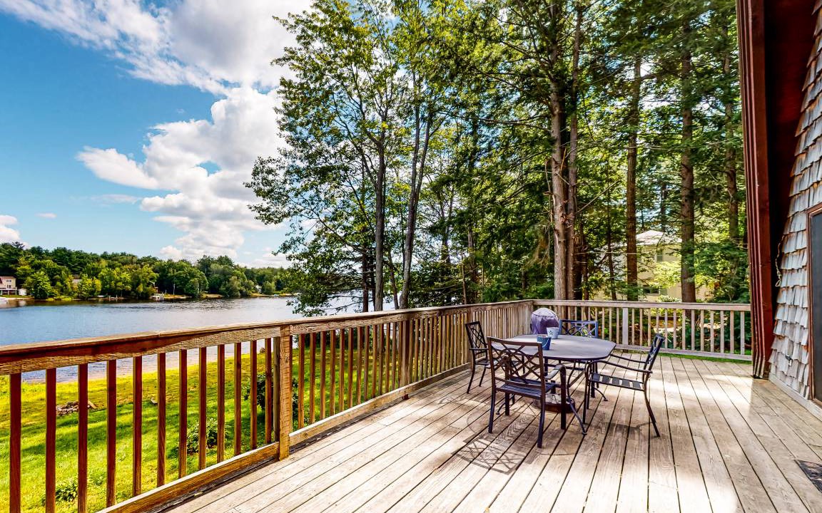 Photo of Patio Balcony in Barnstead