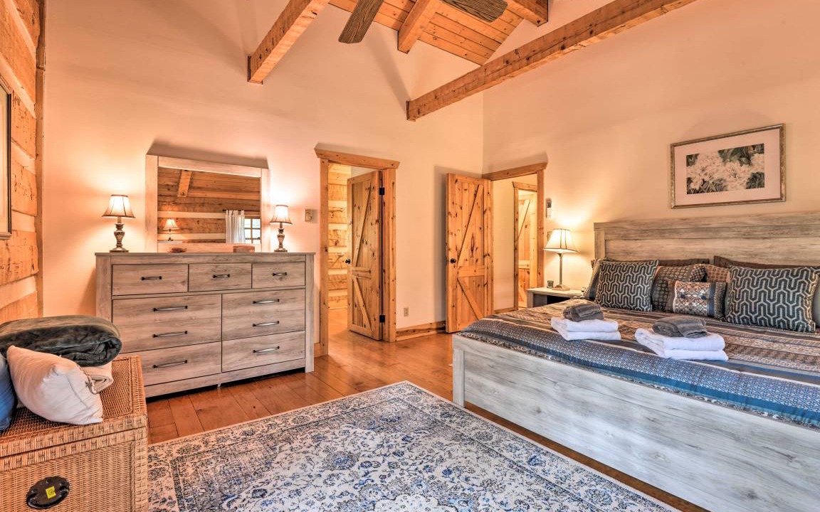 Photo of Bedroom in Slanesville