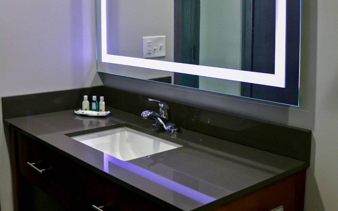 Photo of Bathroom in Calcium