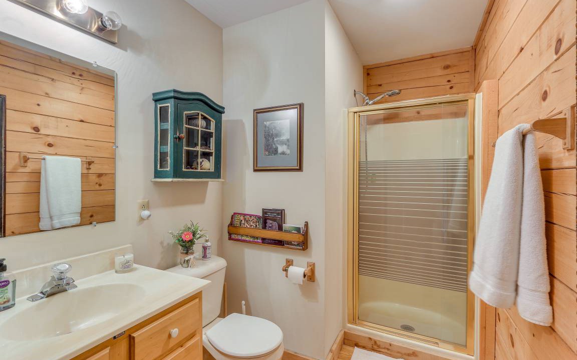 Photo of Bathroom in Ridgeway