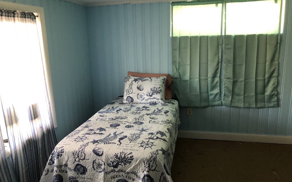 Photo of Bedroom in Cottage Line