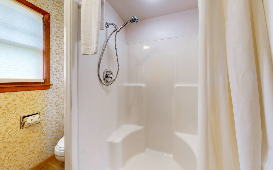 Photo of Bathroom in Lake George