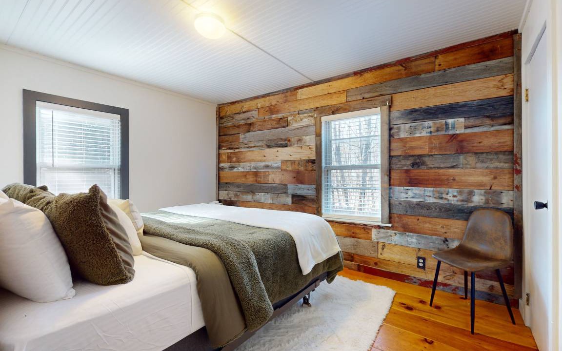 Photo of Bedroom in Mount Holly