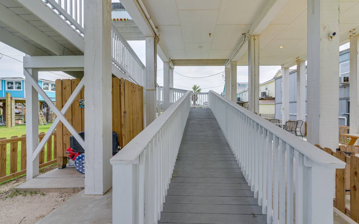 Photo of Others in Surfside Beach