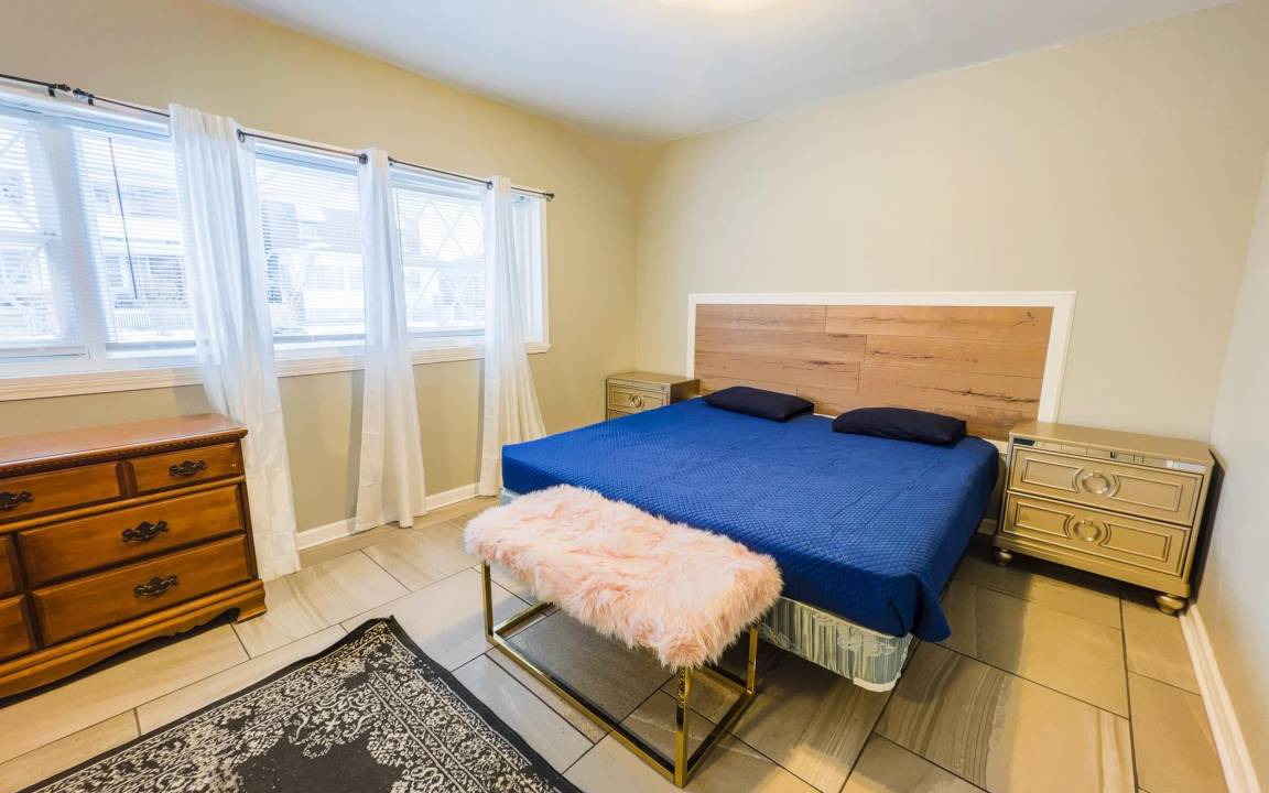 Photo of Bedroom in Niagara Falls