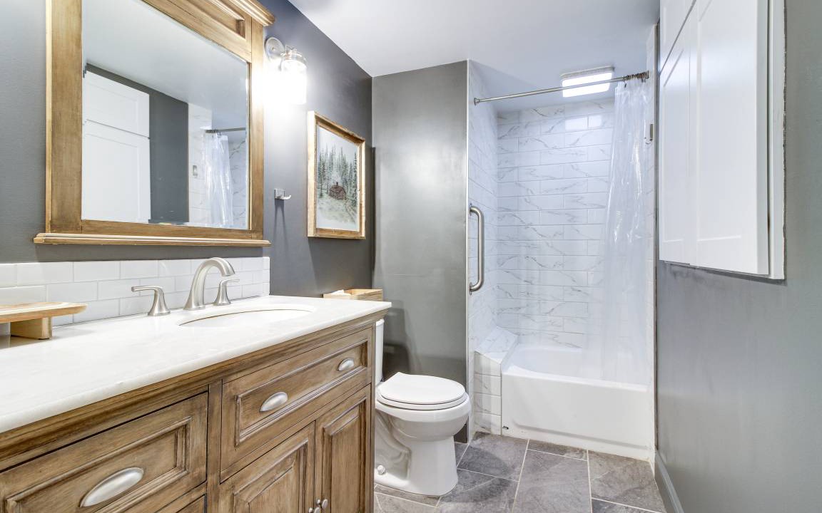 Photo of Bathroom in Lake George