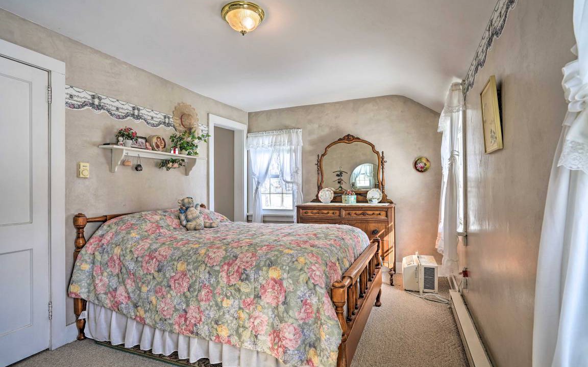 Photo of Bedroom in Mayville