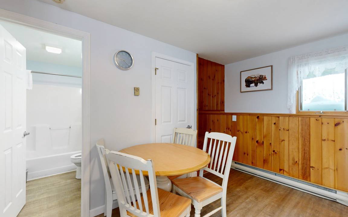 Photo of Livingroom in Thornton