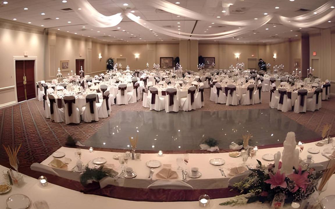 Photo of Others in Utica