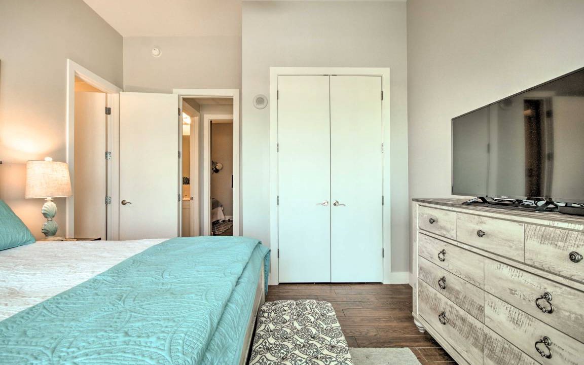Photo of Bedroom in Galveston