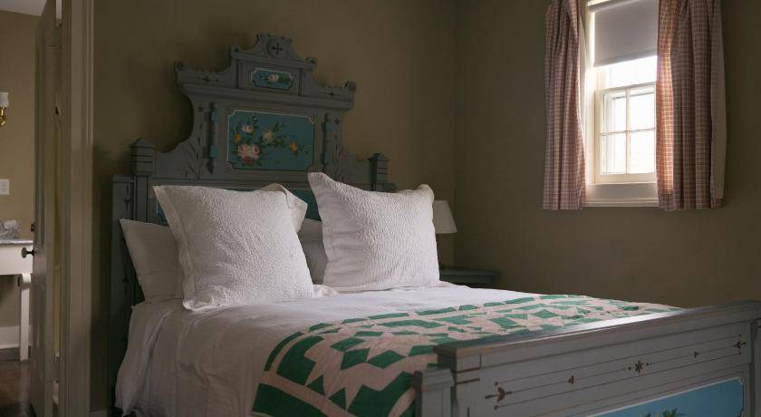Photo of Bedroom in Bridgehampton