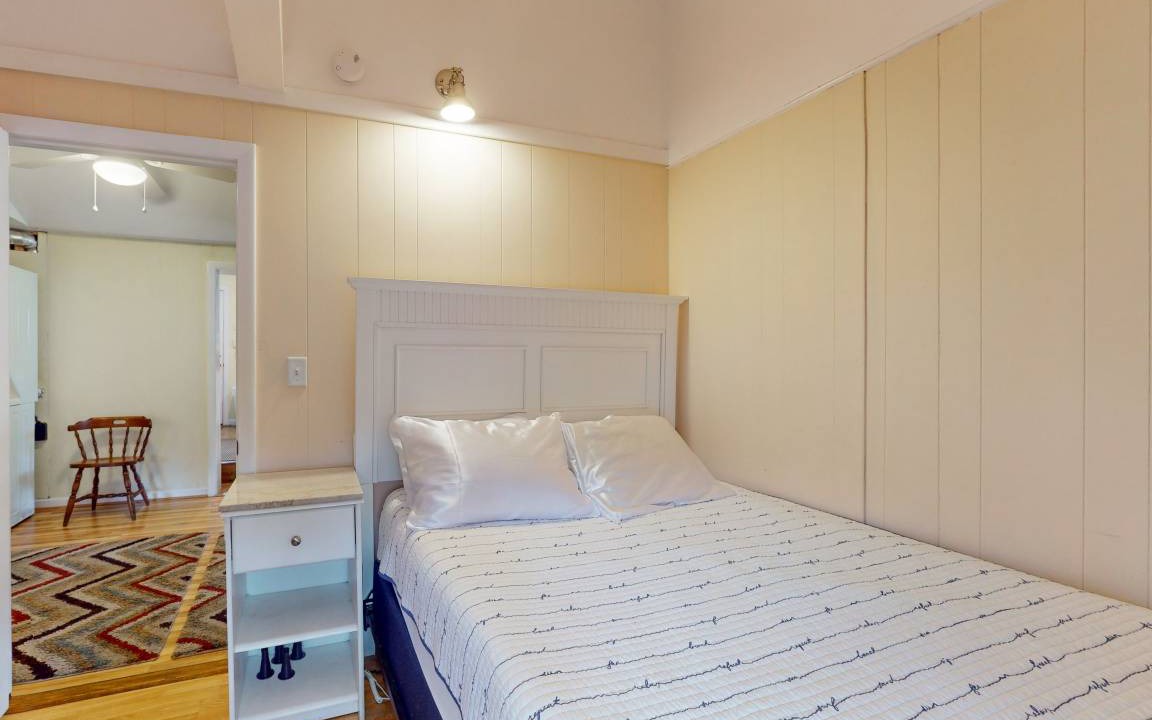 Photo of Bedroom in Newburyport