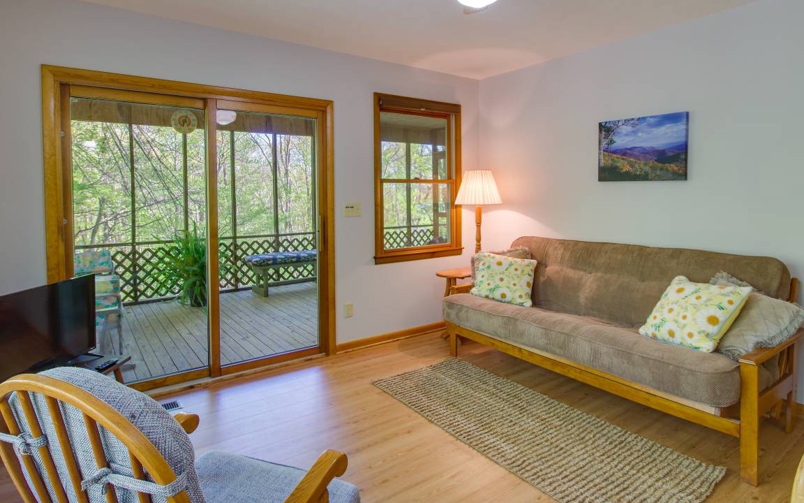 Photo of Livingroom in Elkton