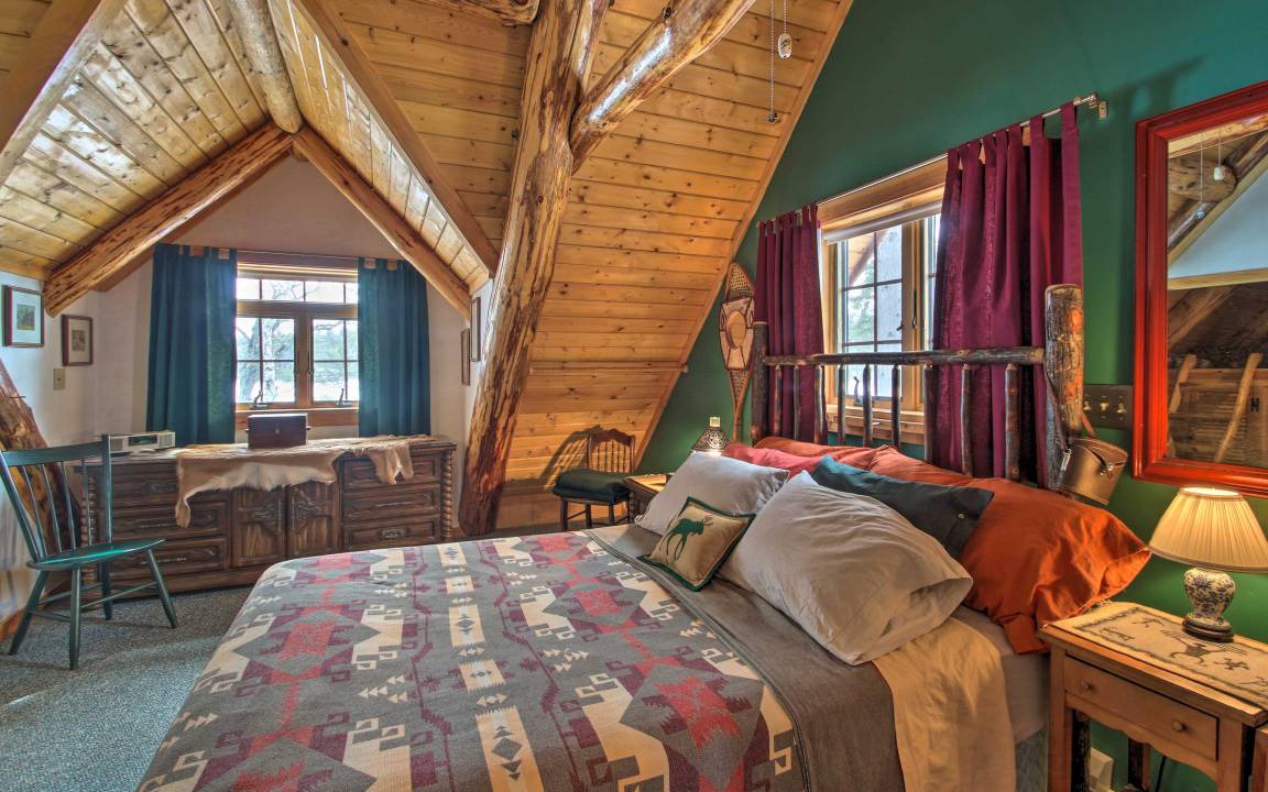 Photo of Bedroom in Center Conway