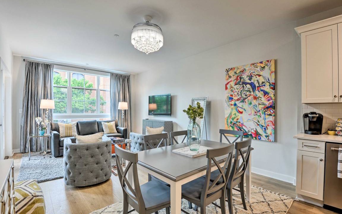 Photo of Livingroom in Murray Hill