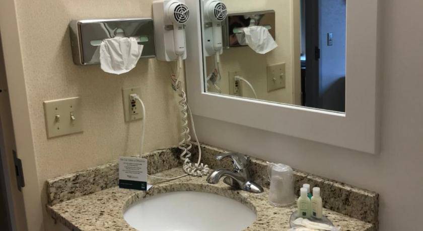 Photo of Bathroom in Prestonsburg