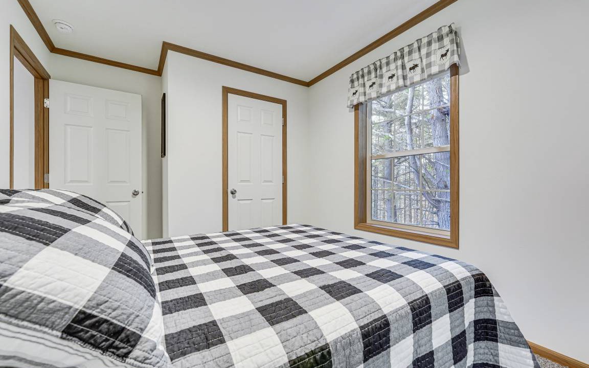 Photo of Bedroom in Brant Lake