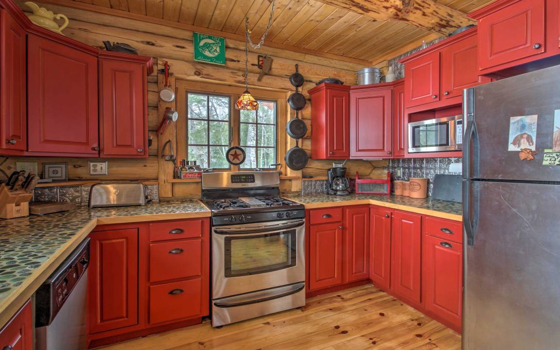 Photo of Kitchen in Center Conway